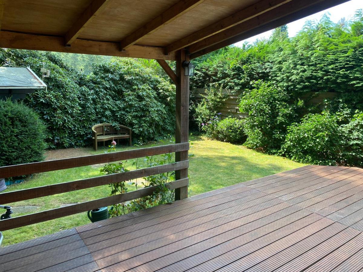Ruim Privacyvol Chalet Met Overdekt Terras Ermelo Kültér fotó